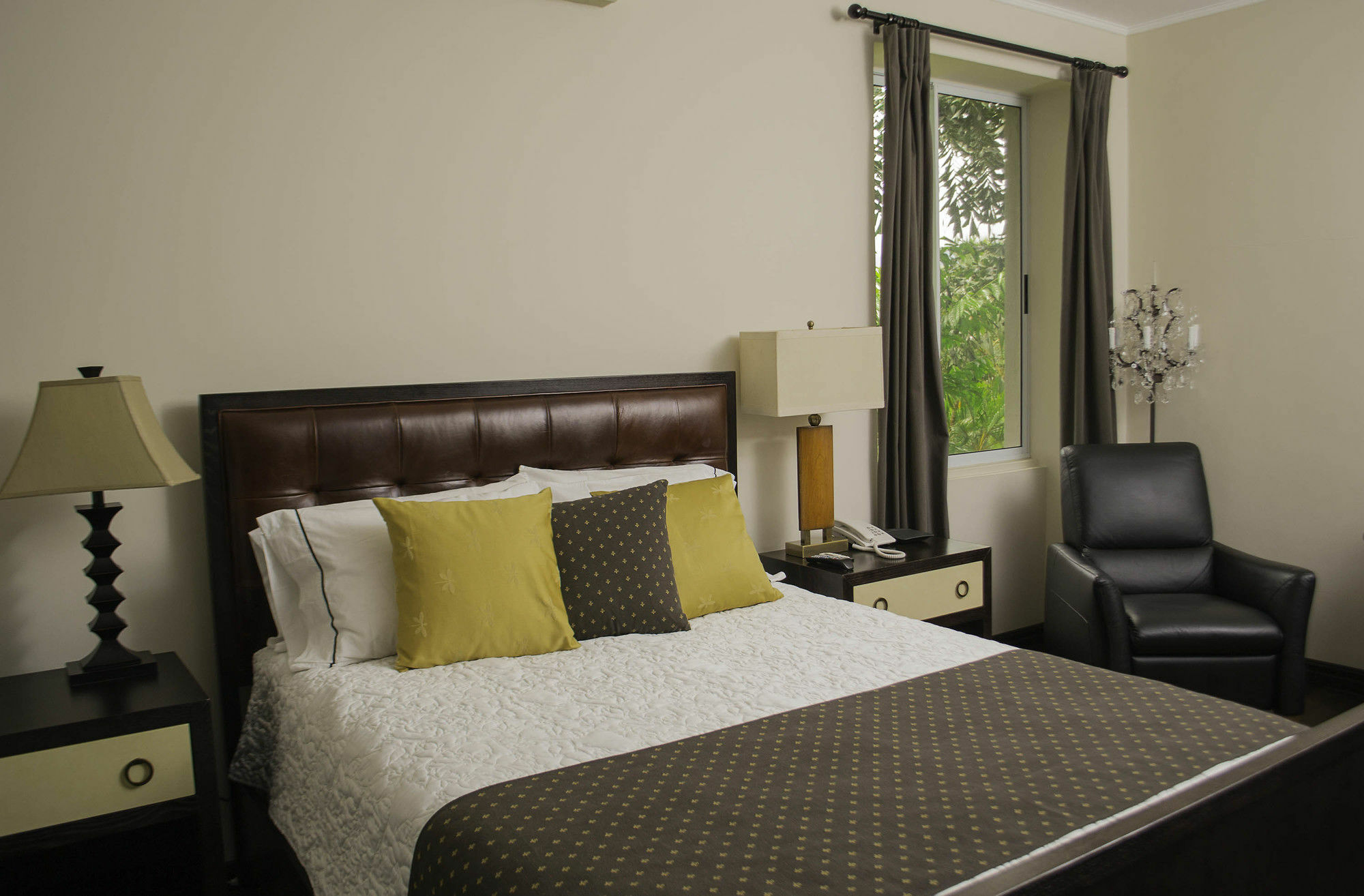 Hotel Boutique Villa Toscana อเตนาส ภายนอก รูปภาพ